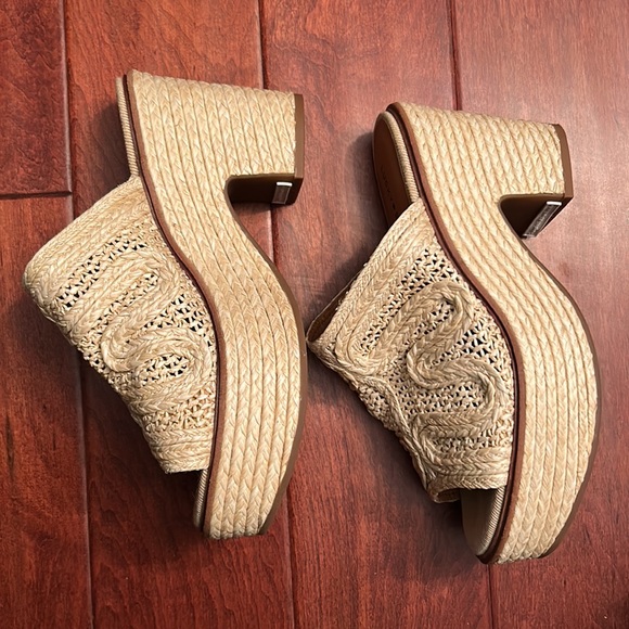 Crochet platform heels - Picture 3 of 4